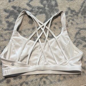 Crz yoga Women's Cream Sports Bra